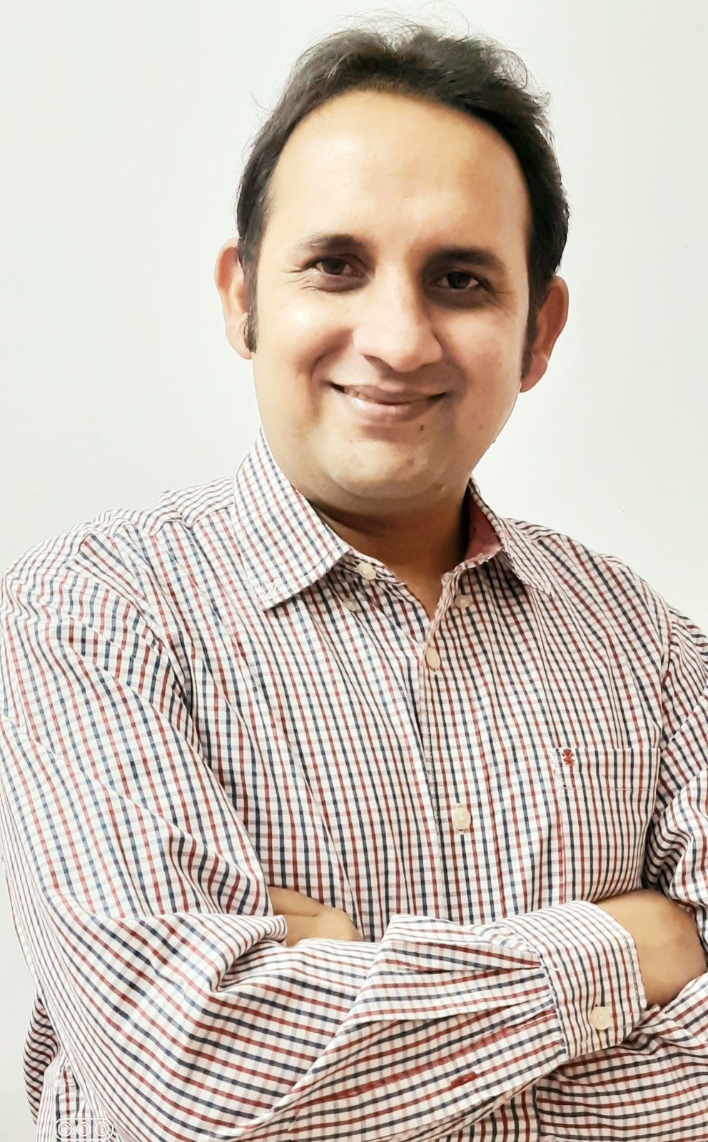Mr. Kapil Kapuria Overseas Visa and immigration consultant